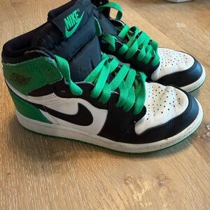 Nike Kids Black and Green Jordans